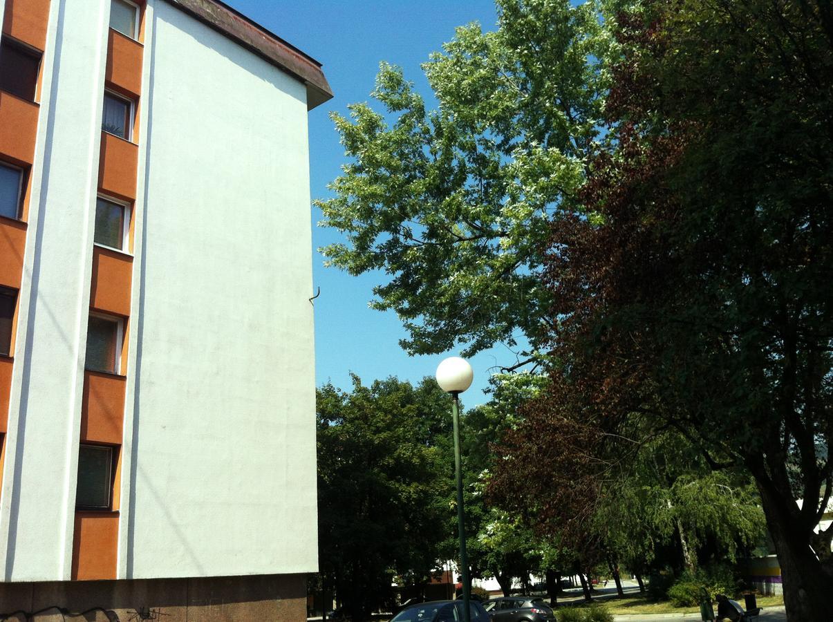 Apartment 10 Visoko Pokoj fotografie