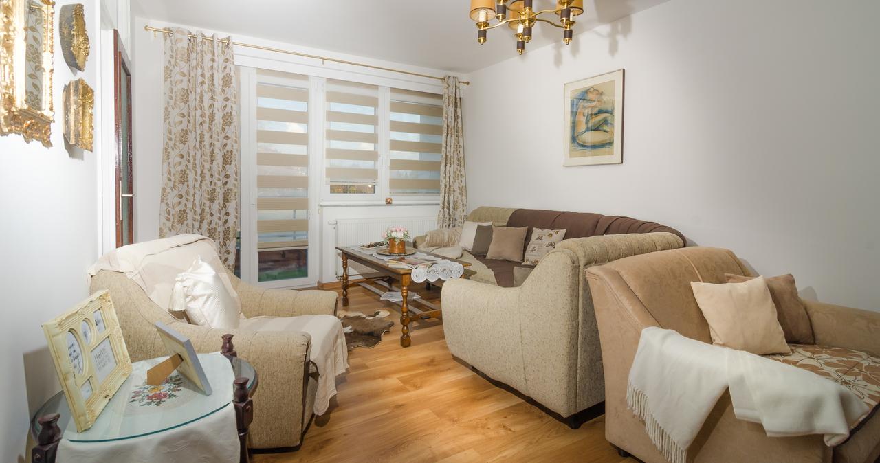 Apartment 10 Visoko Exteriér fotografie